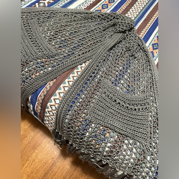 Long knitted scarf / hand made / wool blanket scarf - Picture 2 of 12